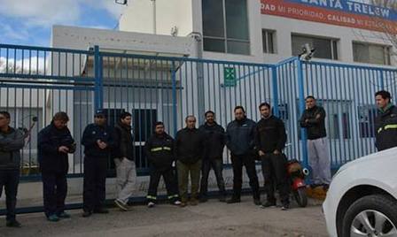 Photo of El gobierno de Chubut teme que sigan desapareciendo empresas