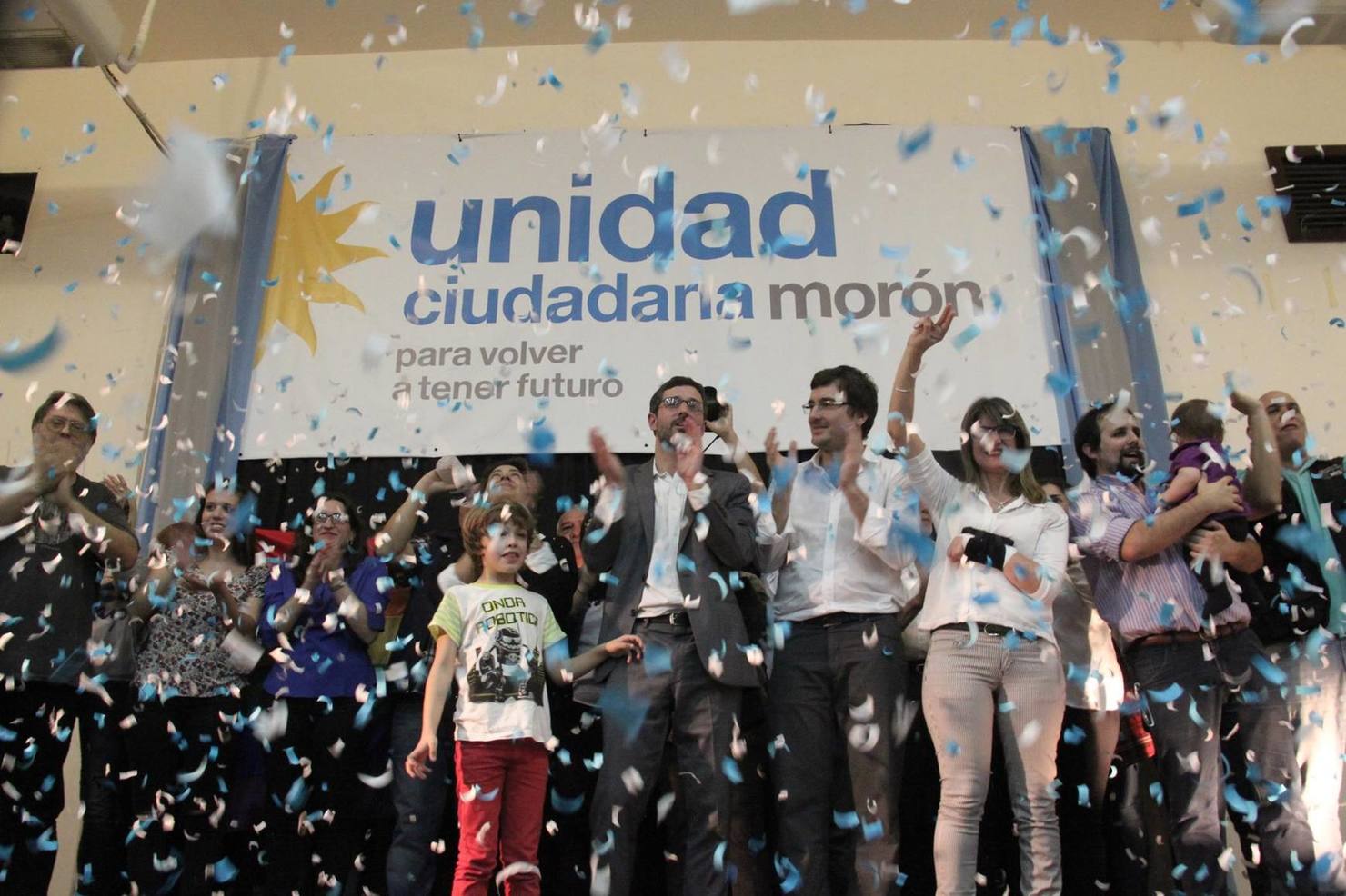 Photo of Unidad Ciudadana Morón presentó su lista con un masivo acto