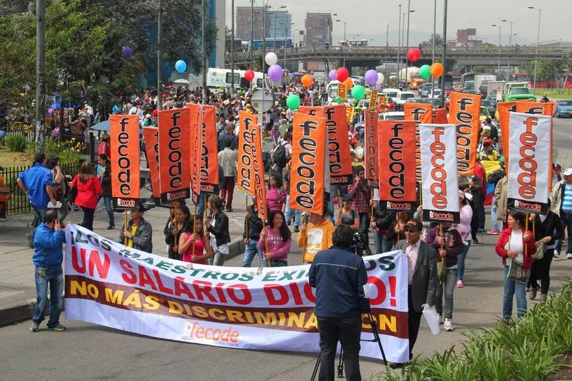 Photo of Colombia: Piden esclarecer asesinato de docentes