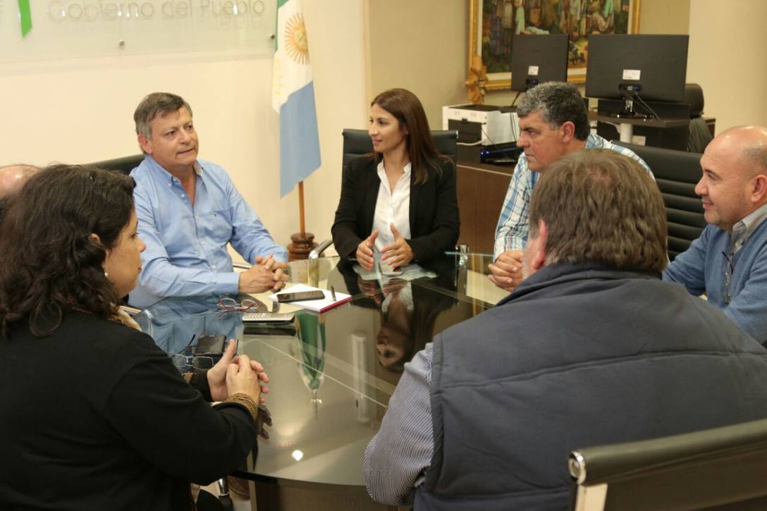 Photo of Chaco: Domingo Peppo e intendentes justicialistas respaldan la candidatura de Juan Mosqueda