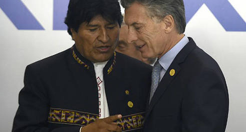Photo of Evo y Macri enfrentados por la Cumbre Social del Mercosur