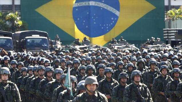 Photo of Río de Janeiro: El gobierno brasileño movilizó a más de diez mil efectivos en la ciudad