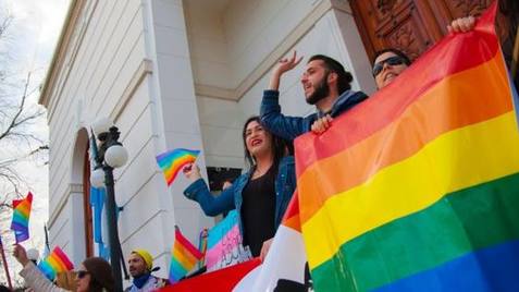 Photo of Viedma: El Municipio no cumple con el cupo trans y piden al intendente Foulkes se expida