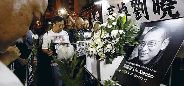 Photo of Liu Xiaobo, primer Nobel de la Paz en morir bajo arresto desde 1938