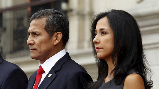 Photo of Perú: Condenan al expresidente Ollanta Humala y a su esposa a 18 meses de prisión preventiva