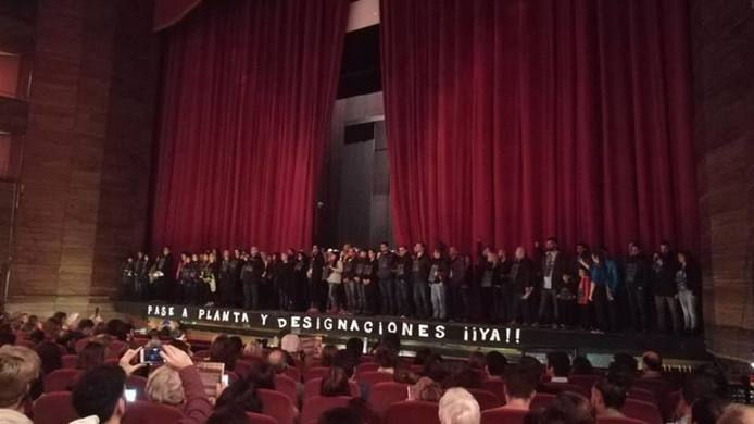 Photo of Protesta en el Teatro Argentino de La Plata