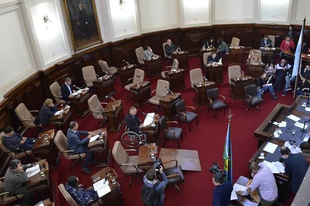 Photo of «La ausencia del Estado es total; con la salud infantil hay que actuar con celeridad»