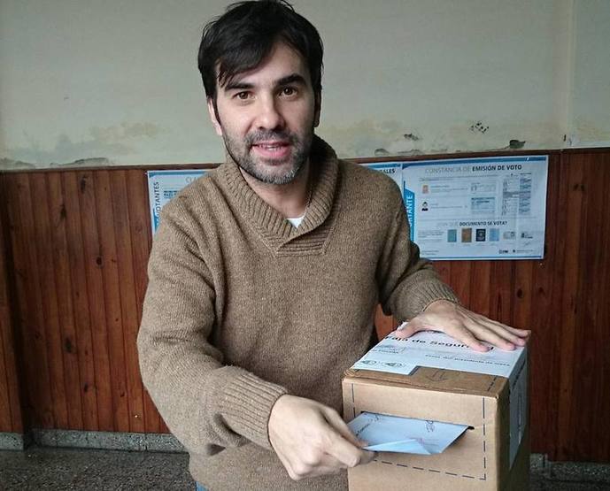 Photo of Nueva baja para Randazzo: El intendente de Castelli llama a votar por Unidad Ciudadana