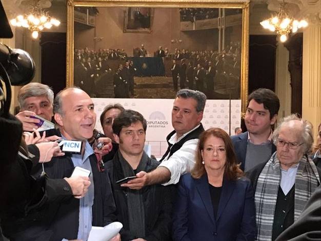 Photo of Video. Diputados exigen que el Congreso aborde el acuerdo con el Reino Unido por Malvinas