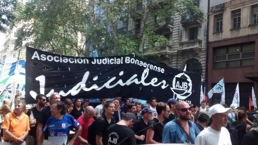 Photo of Judiciales bonaerenses paran en reclamo de paritarias