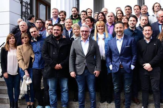 Photo of Intendentes peronistas homenajean a Antonio Cafiero