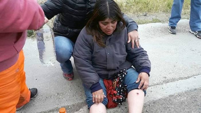 Photo of Caleta Olivia: La policía provincial reprimió a trabajadores estatales que reclamaban sus sueldos