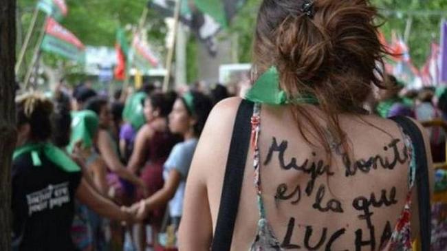 Photo of Encuentro Nacional de Mujeres: Denuncian cacheos ilegales por parte de Gendarmería