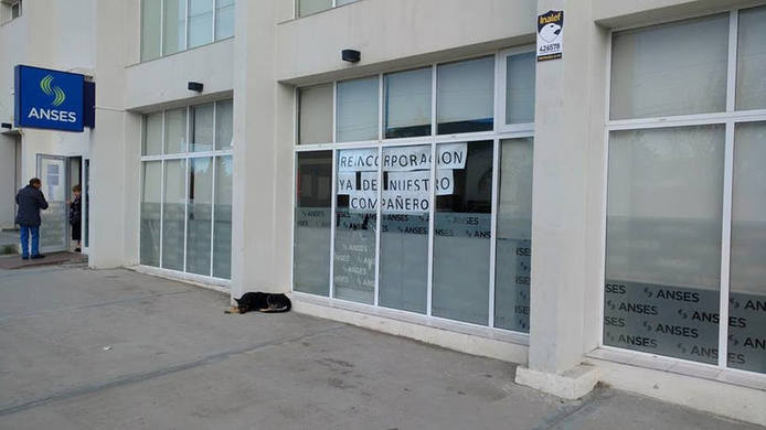 Photo of Trabajadores de la UDAI Río Gallegos denunciaron persecución ideológica