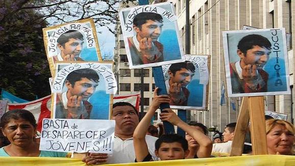 Photo of Rosario: Procesaron a 30 policías por la por la desaparición forzada de Franco Casco