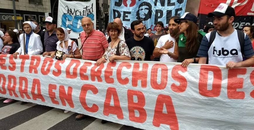 Photo of Se realizó la Marcha de la Gorra, un reclamo contra la violencia policial