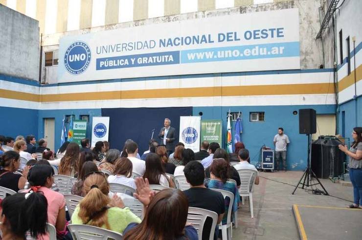 Photo of Merlo: Jornada informativa para alumnos y egresados del Plan Fines II