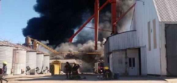 Photo of Un incendio de agrotóxicos de la compañía Glencore sobre Amèrica en el Oeste bonaerense