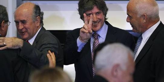 Photo of Parrilli: “Quieren desviar la atención y no discutir el brutal plan de ajuste que llevan adelante»