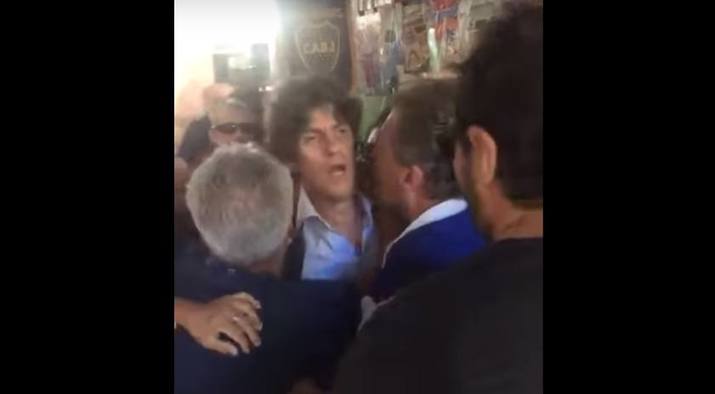 Photo of Video. El diputado radical Martín Lousteau fue increpado por trabajadores bancarios