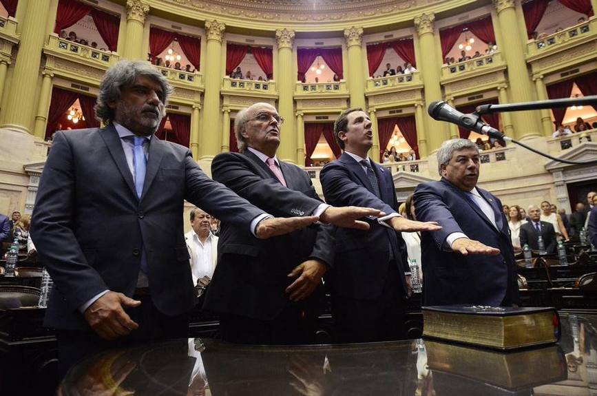 Photo of Video. Walter Correa juró por Perón, Evita, Néstor y Cristina Kirchner y los 30 mil desaparecidos