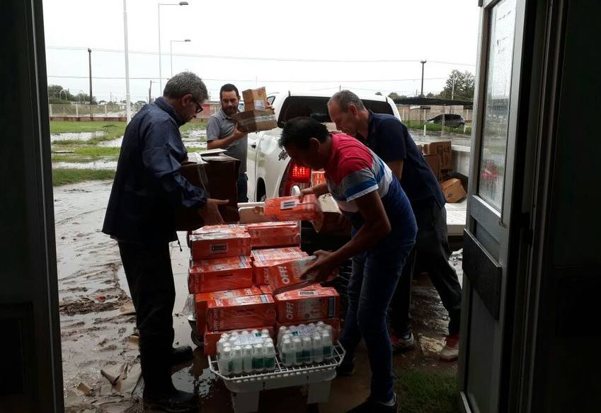 Photo of Emergencia hídrica en el Impenetrable: Salud concretó operativo de asistencia y provisión de insumos