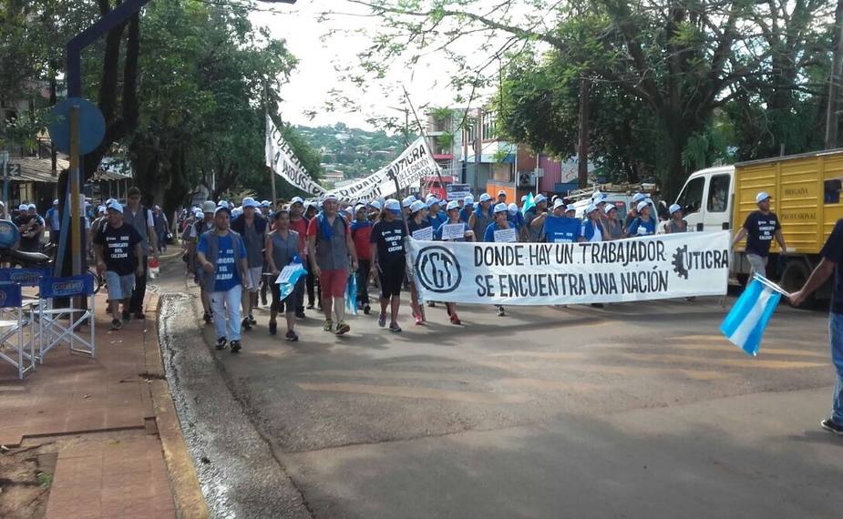 Photo of La crisis se profundiza: Coronel Suárez declara Emergencia Laboral tras suspensión de 800 trabajadores