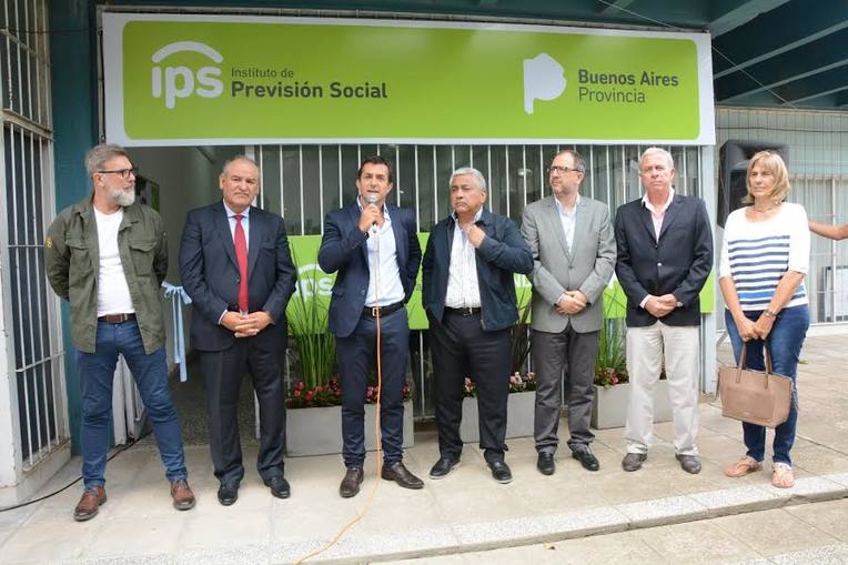 Photo of Los bloques de legisladores peronistas y massistas rechazan el proyecto de reforma jubilatoria de Vidal