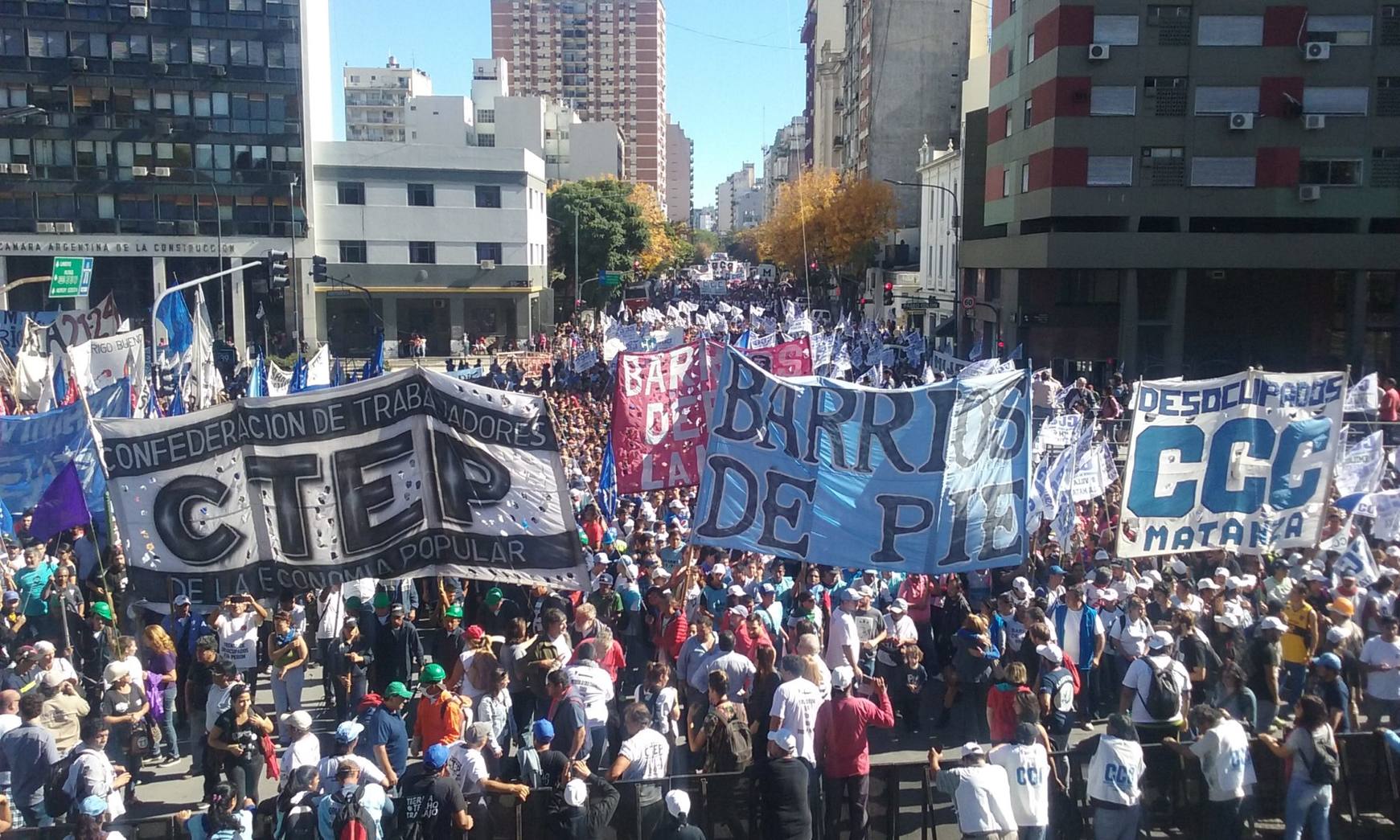 Photo of La marcha del 21 sigue sumando adhesiones: la CTEP recibirá a líderes sindicales