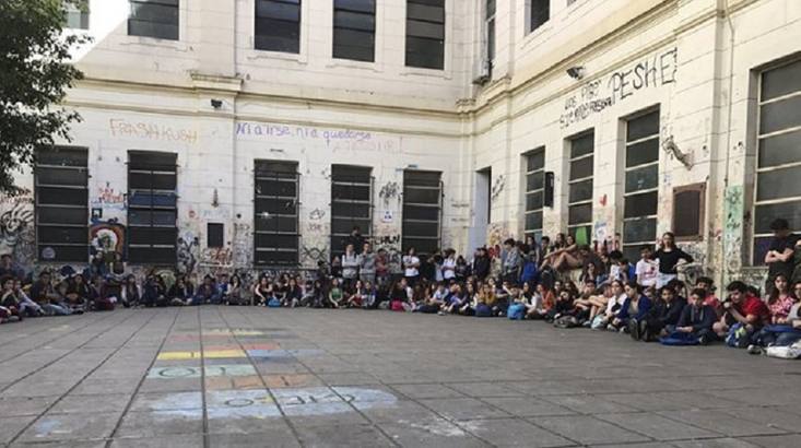 Photo of Pedido de informes por el protocolo antitoma del Ministerio de Educación Porteño