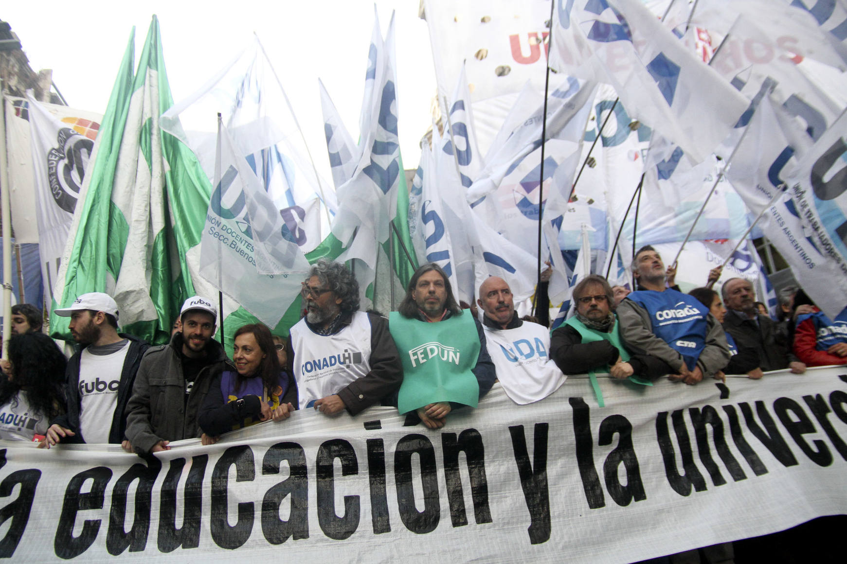 Photo of Docentes universitarios: FEDUN logró la activación de la cláusula gatillo de la paritaria 2017