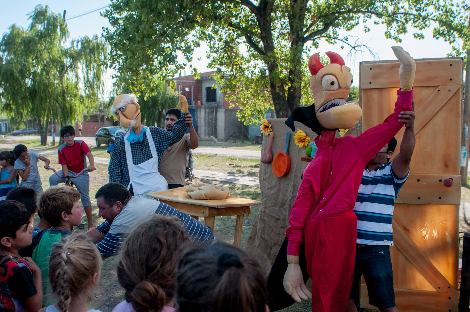 Photo of Varela:  Plaza renovada y una tarde de juegos y control sanitario en Luján