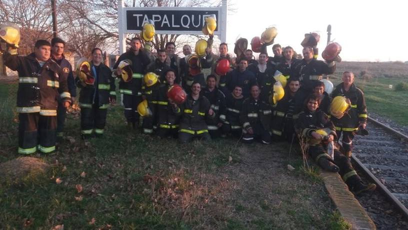 Photo of Firmaron un convenio para la construcción del centro de entrenamiento de bomberos en Tapalqué