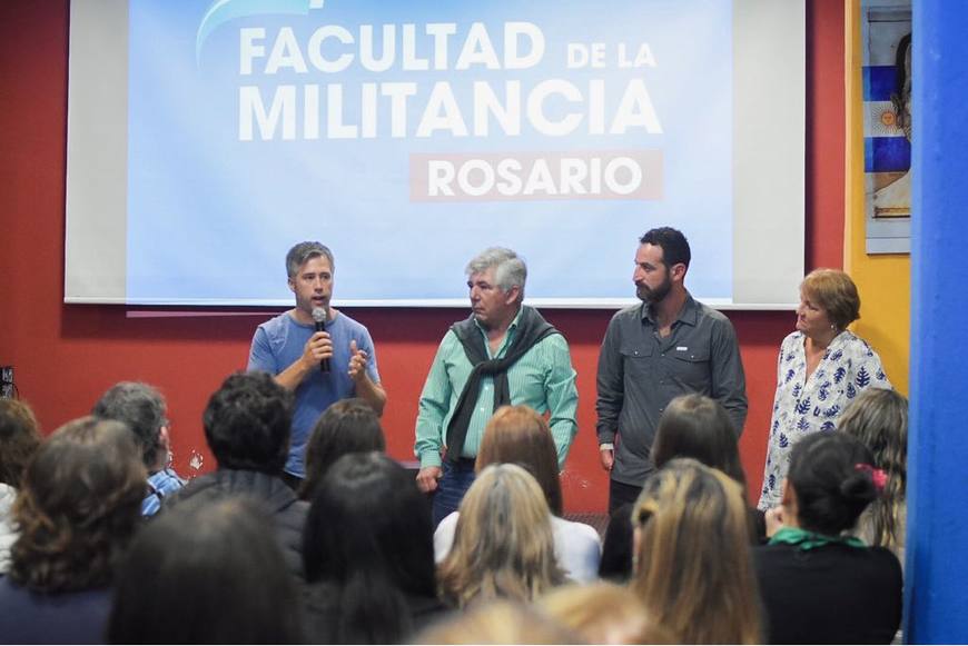Photo of Comenzó con gran concurrencia la 3° edición de la Facultad de la Militancia en Rosario