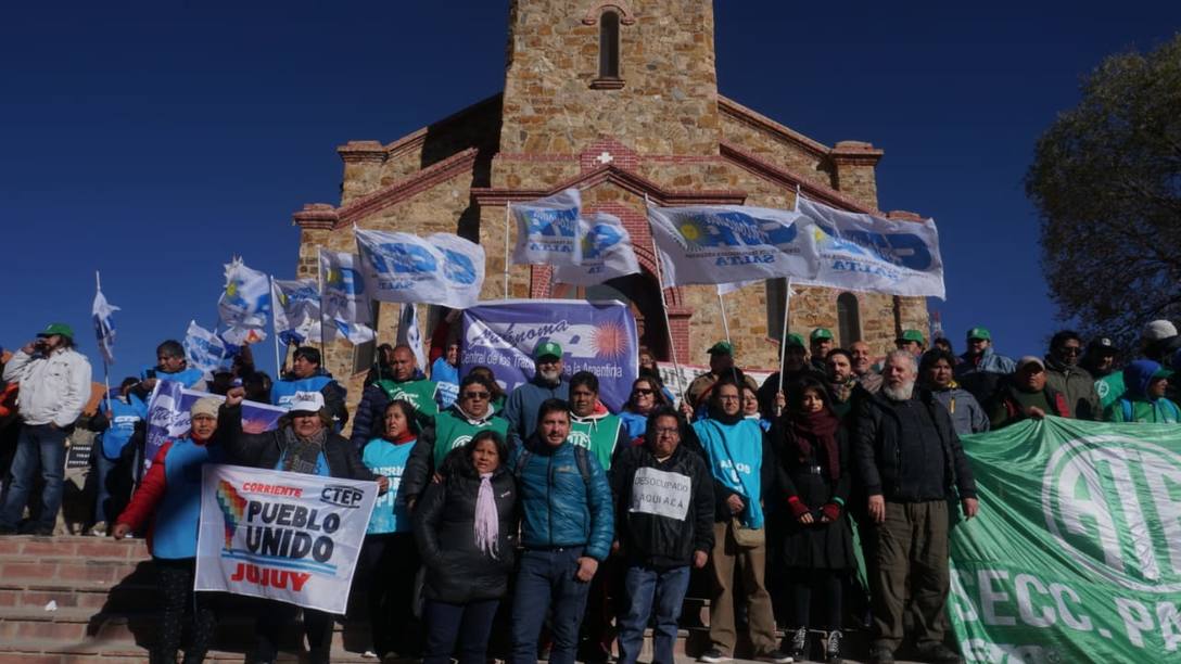 Photo of Con ollas populares y movilizaciones en todo el país arrancó la Marcha Federal de los movimientos sociales