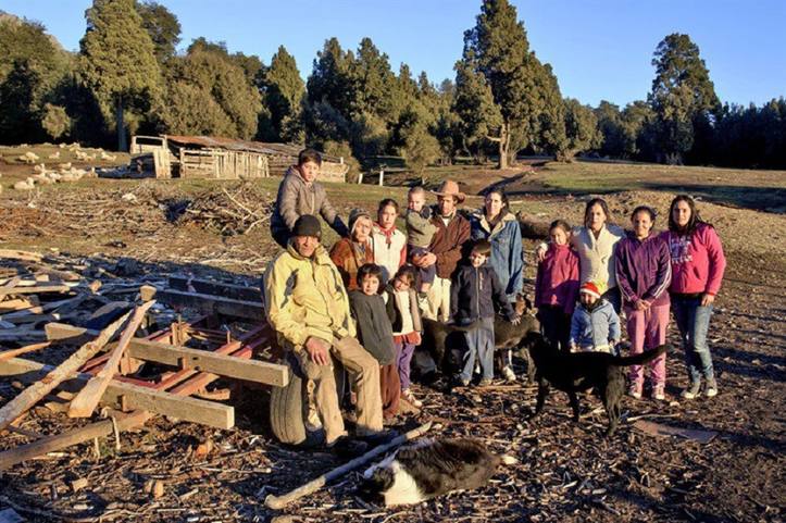 Photo of Restitución histórica: la justicia ordena devolver tierras a los mapuches de Bariloche