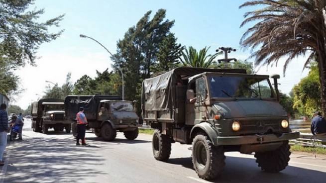 Photo of ¿Qué hacía el Ejército patrullando junto a la Policía en Chajarí, Entre Ríos?