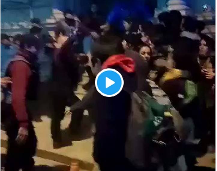 Photo of Policías de la Ciudad golpearon a jóvenes que se manifestaban en la FUBA