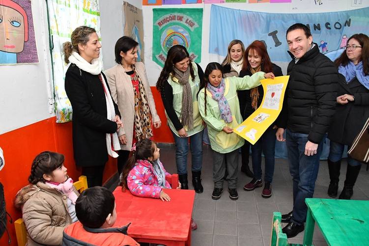 Photo of Varela: Niños y adultos mayores se unieron  para realizar un proyecto solidario
