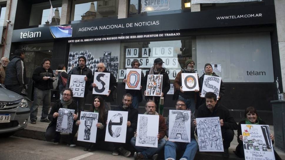 Photo of El reclamo por los despidos en Télam unió a toda la oposición