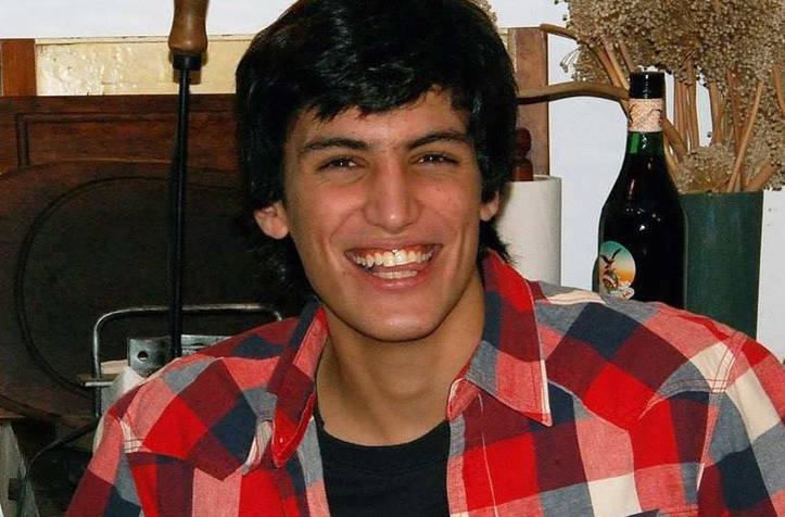 Photo of Realizan una campaña para pedir justicia por Juan Cruz Ibañez, el joven asesinado en Rosario