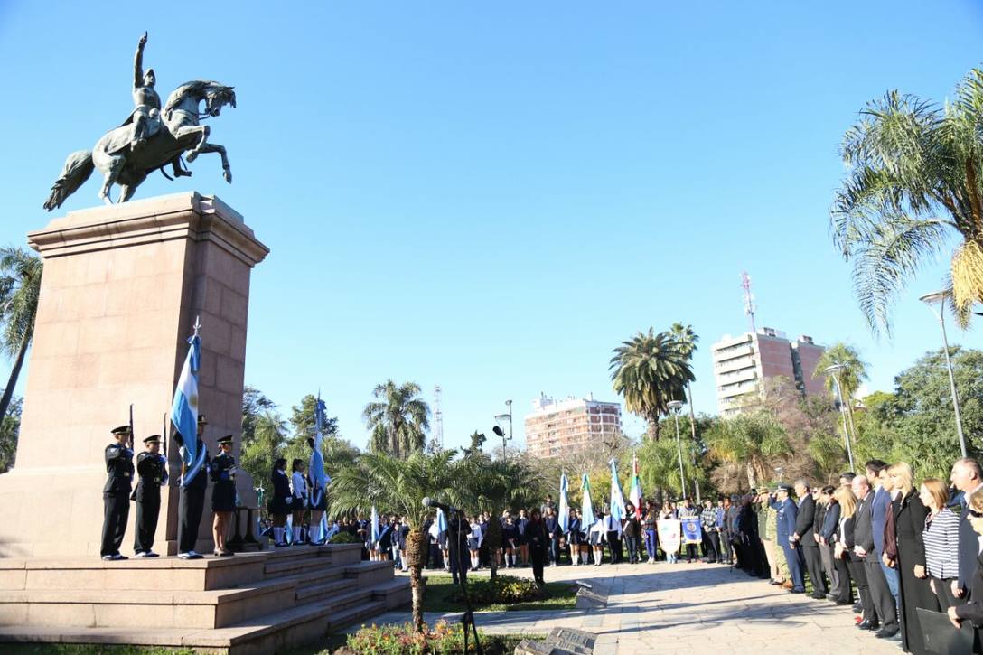 Photo of 17 de Agosto: Capitanich encabeza actos en homenaje al General San Martín