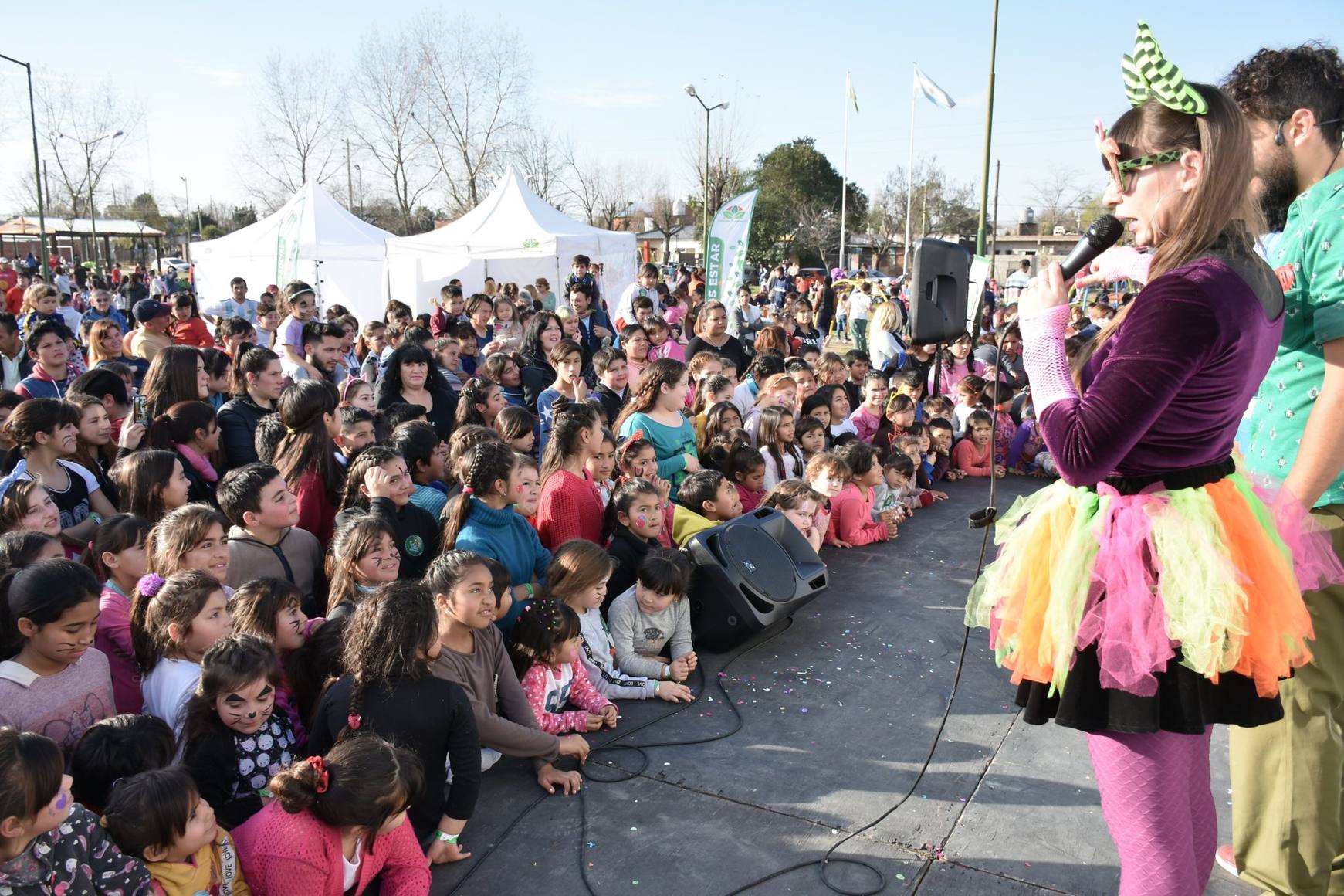 Photo of Fin de semana a puro festejo en plazas y clubes de 9 de Abril 