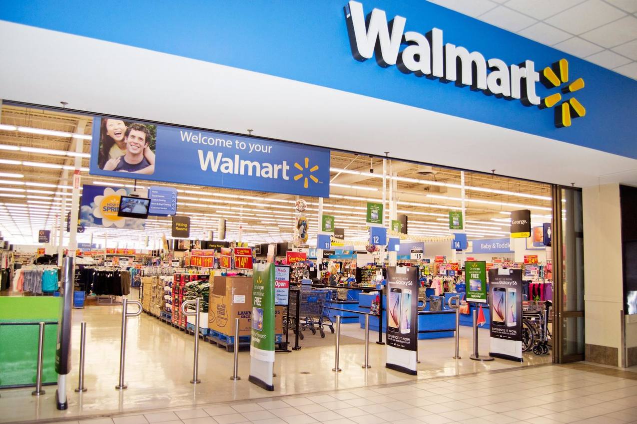 Photo of La crisis llegó a Walmart: cerró 12 locales por “pérdidas millonarias”