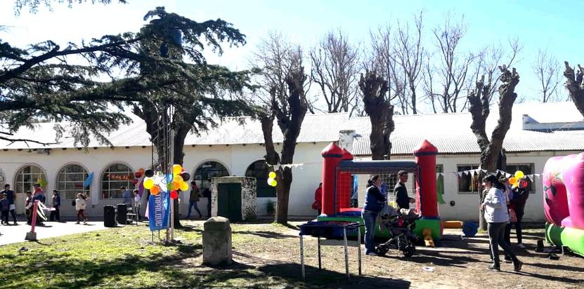 Photo of Tapalqué: la Municipalidad llevó el Día del Niño a Crotto y Velloso