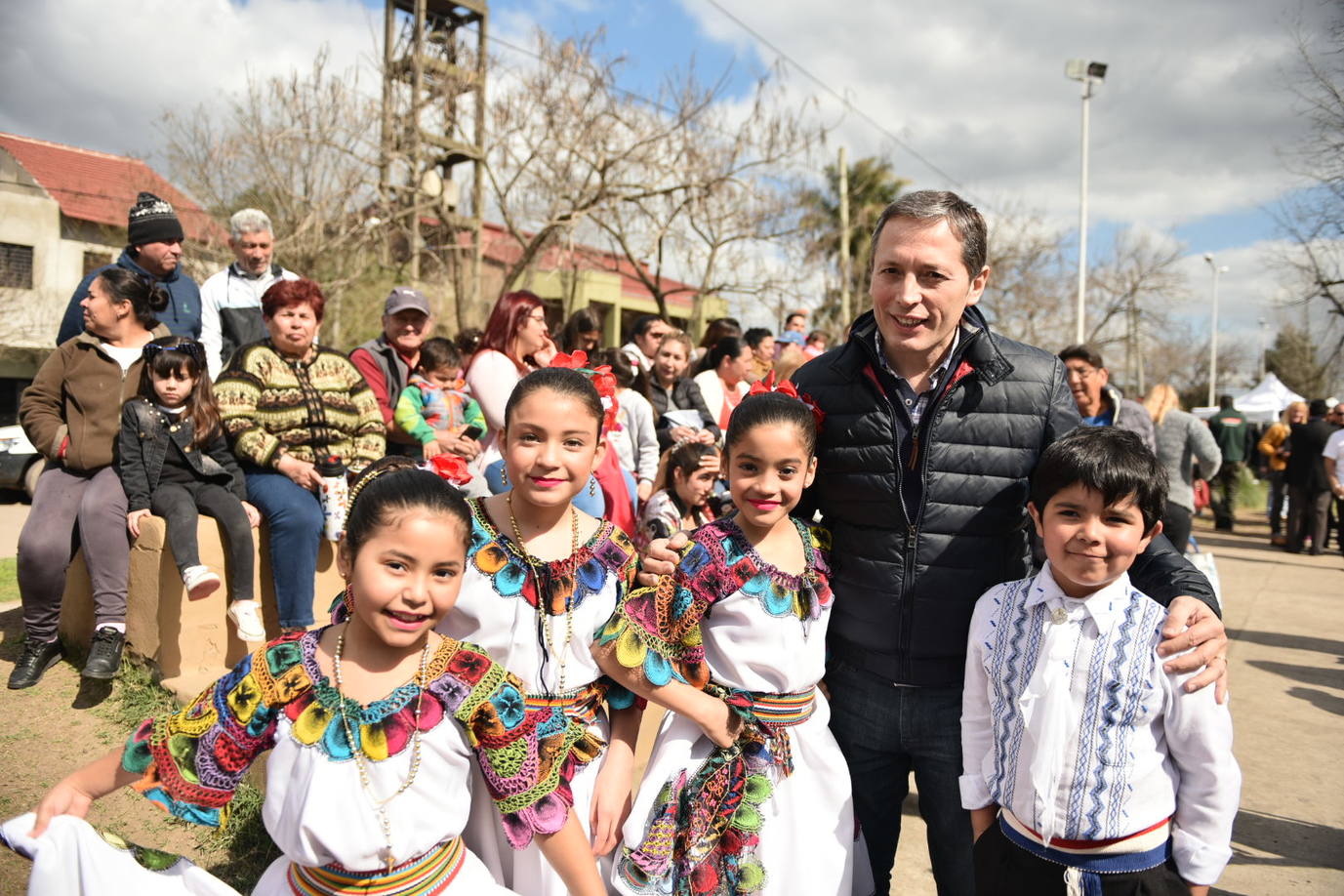 Photo of Fernando Gray compartió el domingo con vecinos del Barrio San Francisco