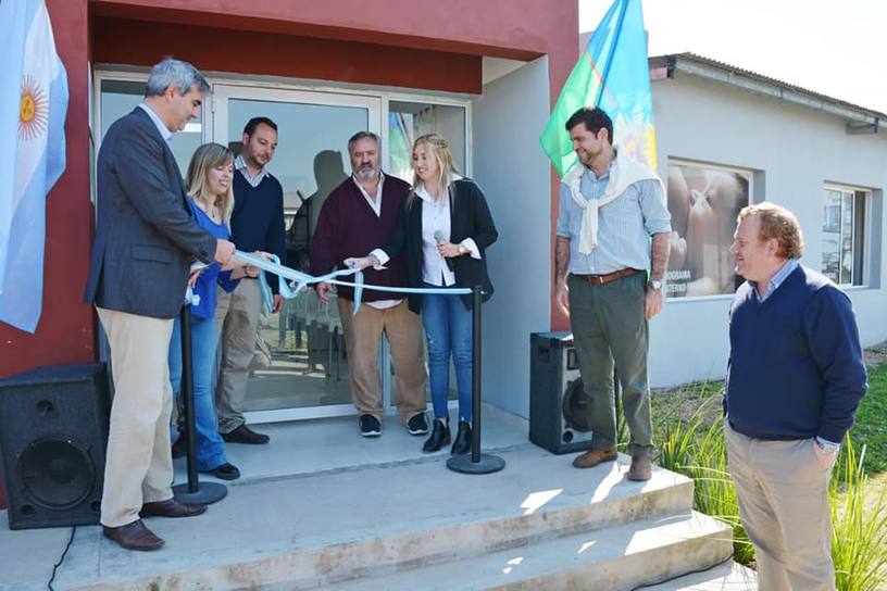 Photo of Más autonomía municipal en Areco: instalan moderno sistema de documentación de identidad