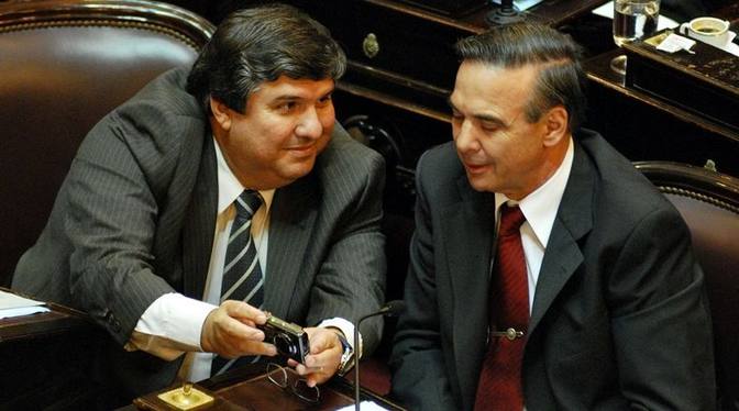 Photo of El Presupuesto dividió al justicialismo en el Senado: “Estamos en disidencia con Pichetto”