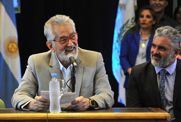Photo of Alberto Rodríguez Saá otorgó otro incremento salarial y completó un 42% en el año