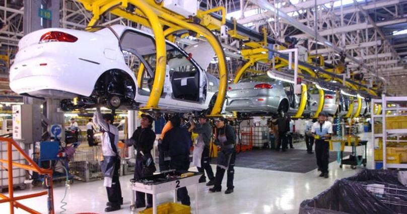 Photo of Fiat suspendió a 2 mil trabajadores por la caída en las ventas